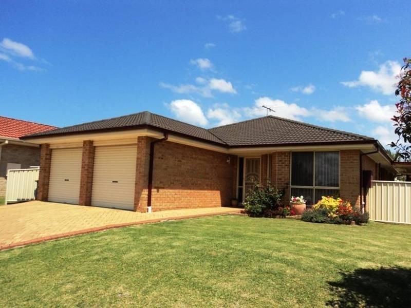 6 Leigh Place, Raymond Terrace NSW 2324