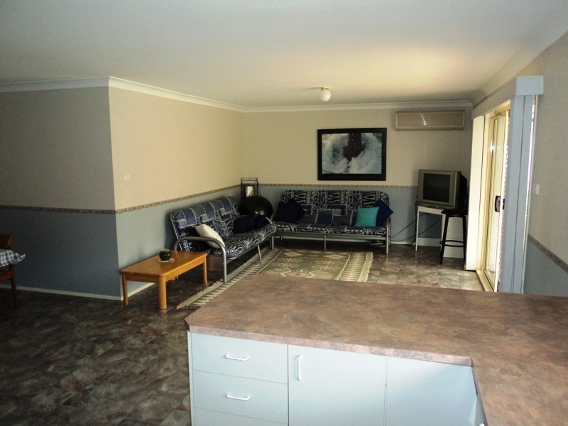 6 Leigh Place, Raymond Terrace NSW 2324