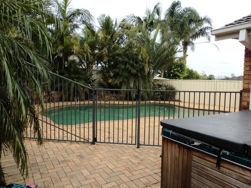 75 BEATON AVENUE, Raymond Terrace NSW 2324