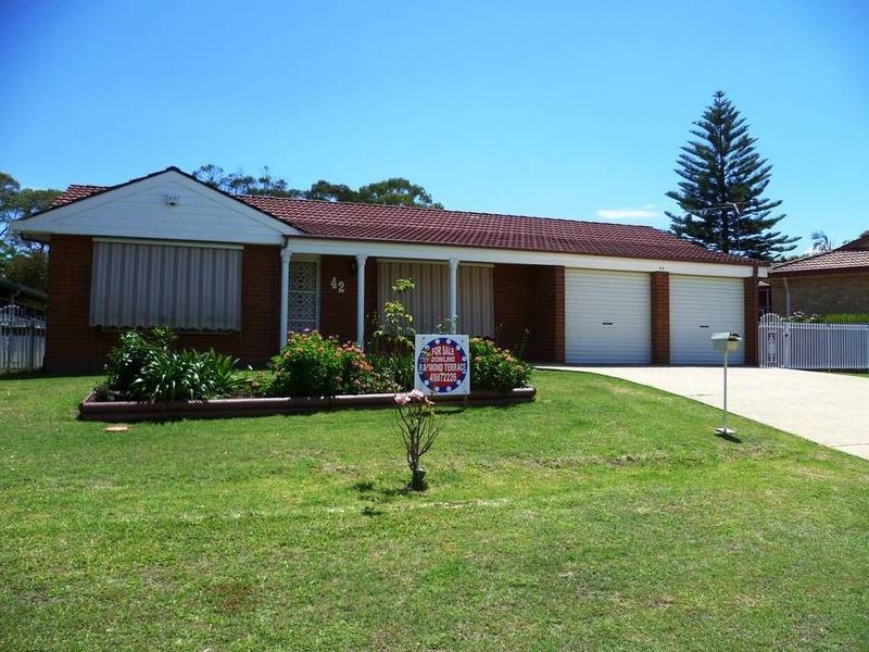 42 Bilmark Drive, Raymond Terrace NSW 2324