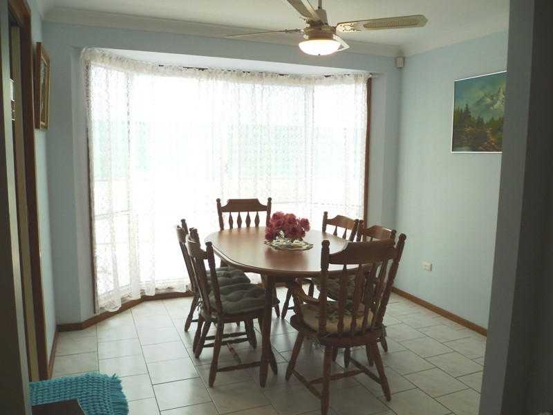 42 Bilmark Drive, Raymond Terrace NSW 2324