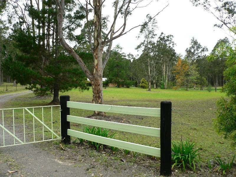 942 Limeburners Creek Road, Clarence Town NSW 2321