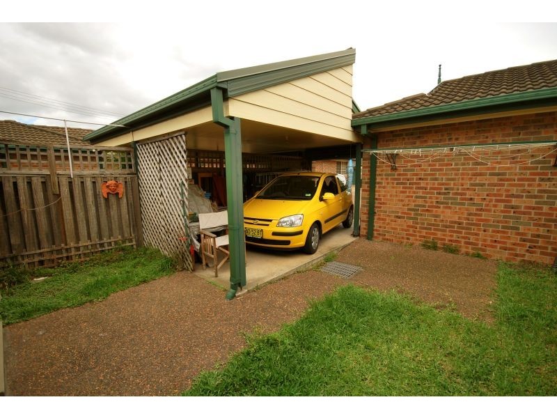 8/143 Roxburgh Street, Stockton NSW 2295