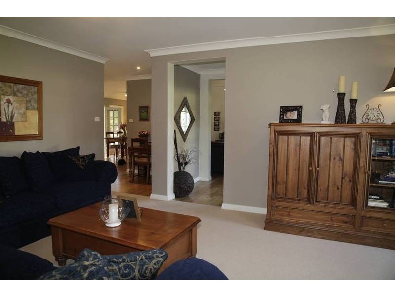 17 South Esk Drive, Seaham NSW 2324