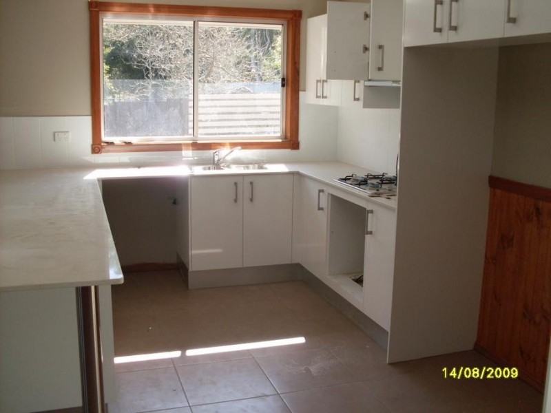 3 CLOSEBOURNE WAY, Raymond Terrace NSW 2324