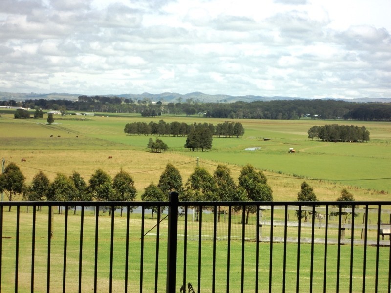 2B Carramar Close, Brandy Hill NSW 2324