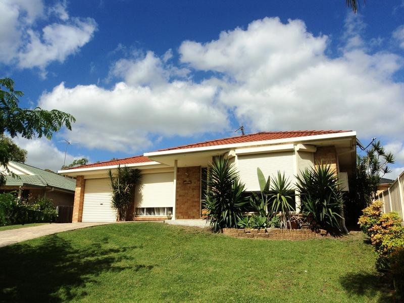 6 Woodlands Place, Raymond Terrace NSW 2324
