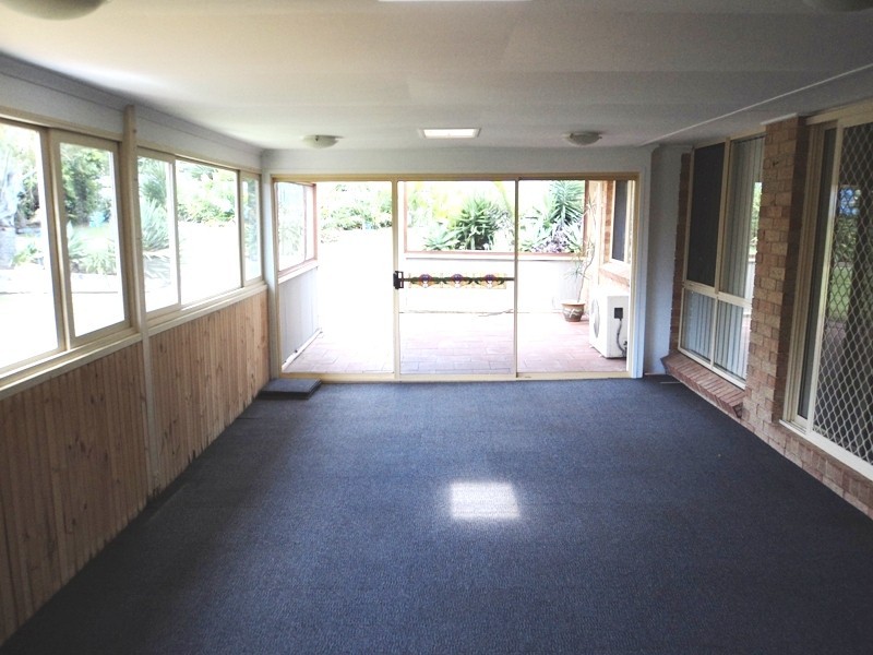 6 Woodlands Place, Raymond Terrace NSW 2324