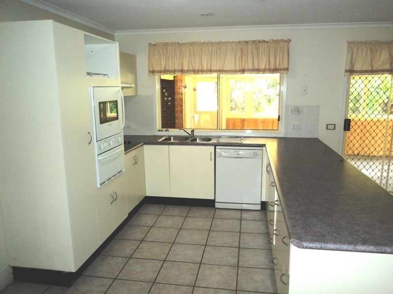 6 Woodlands Place, Raymond Terrace NSW 2324