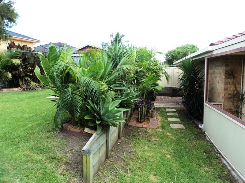 6 Woodlands Place, Raymond Terrace NSW 2324