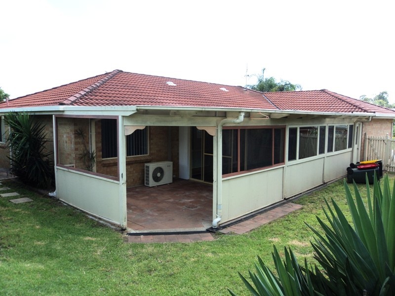 6 Woodlands Place, Raymond Terrace NSW 2324