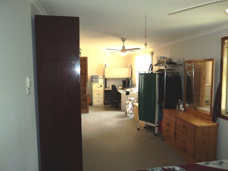 27 Troman Parade, Raymond Terrace NSW 2324