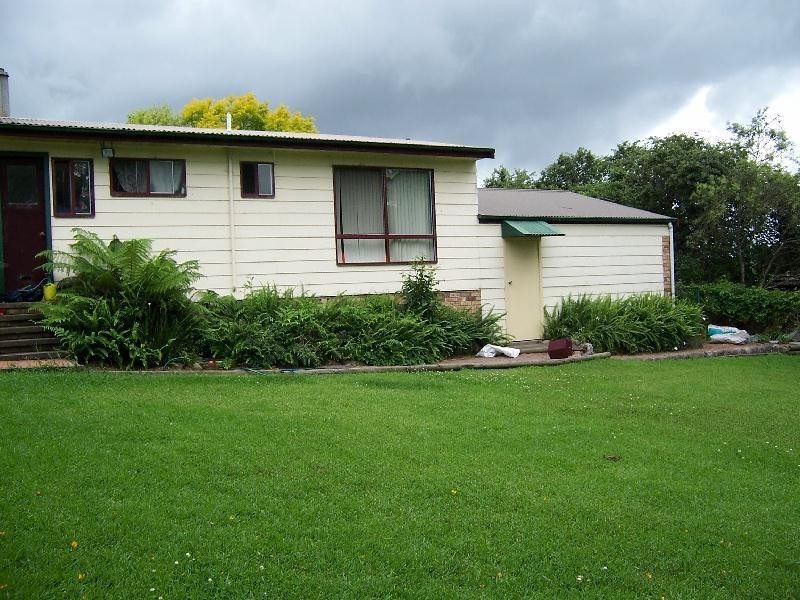 5 DIXON STREET, Seaham NSW 2324