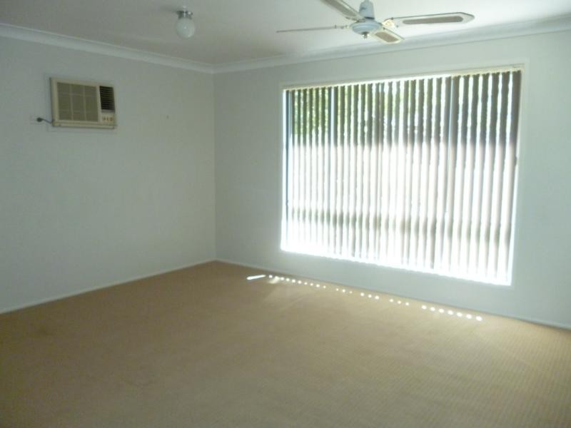 5 DIXON STREET, Seaham NSW 2324