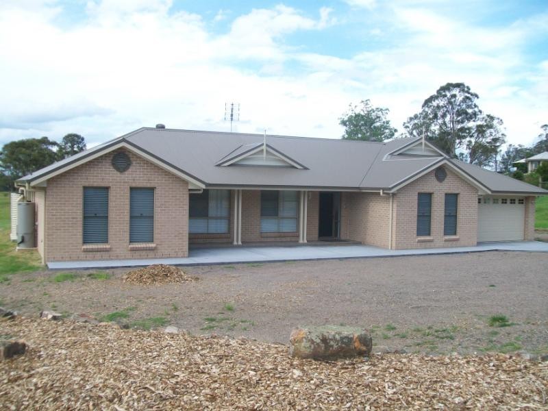 34 DIXON STREET, Seaham NSW 2324