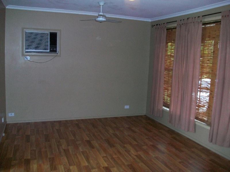 4 CEDAR HILL LANE, Raymond Terrace NSW 2324