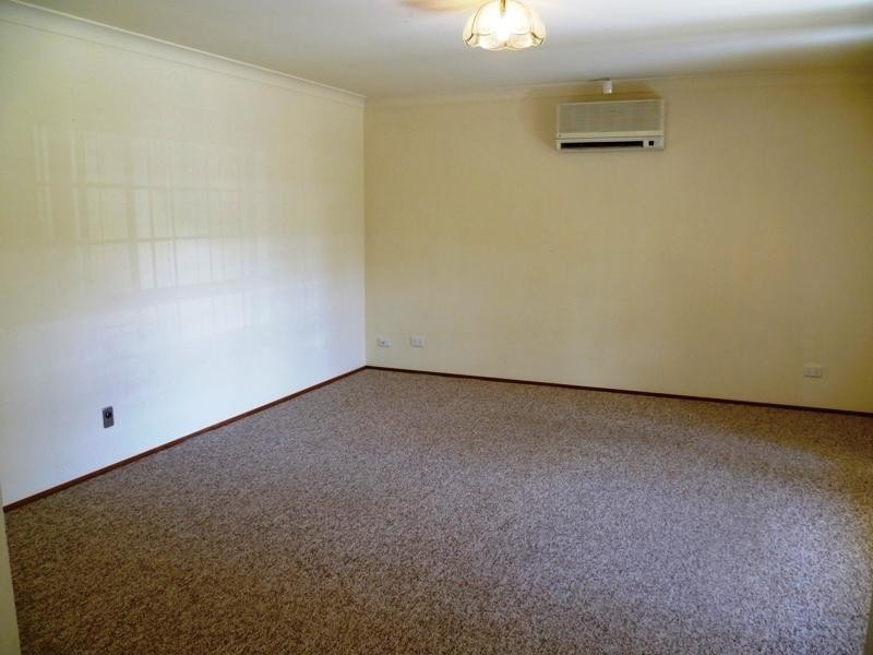81 BENJAMIN LEE, Raymond Terrace NSW 2324