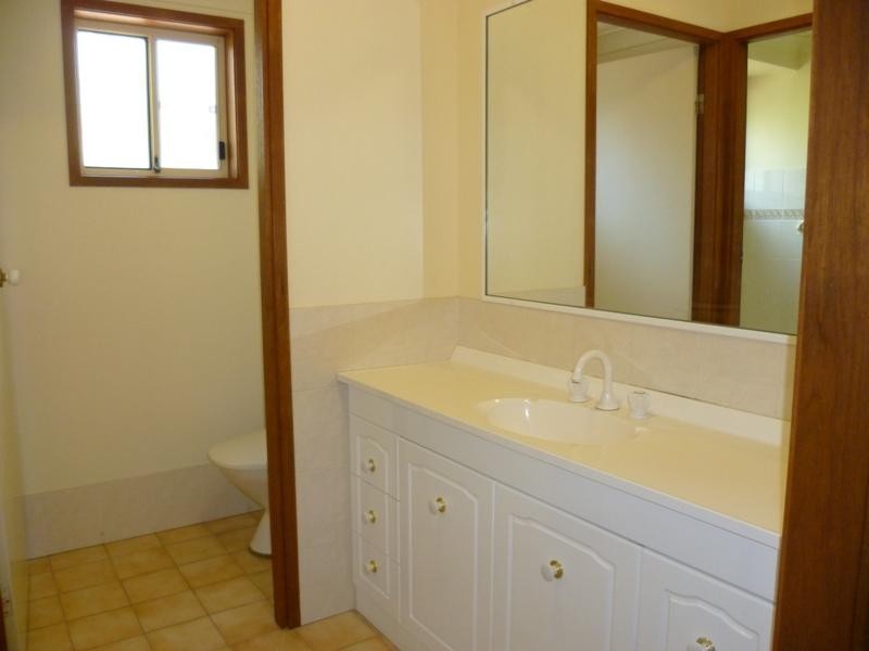 81 BENJAMIN LEE, Raymond Terrace NSW 2324