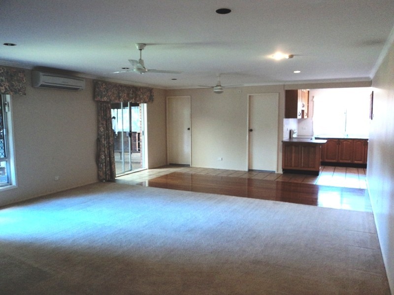 5 Henderson Close, Raymond Terrace NSW 2324