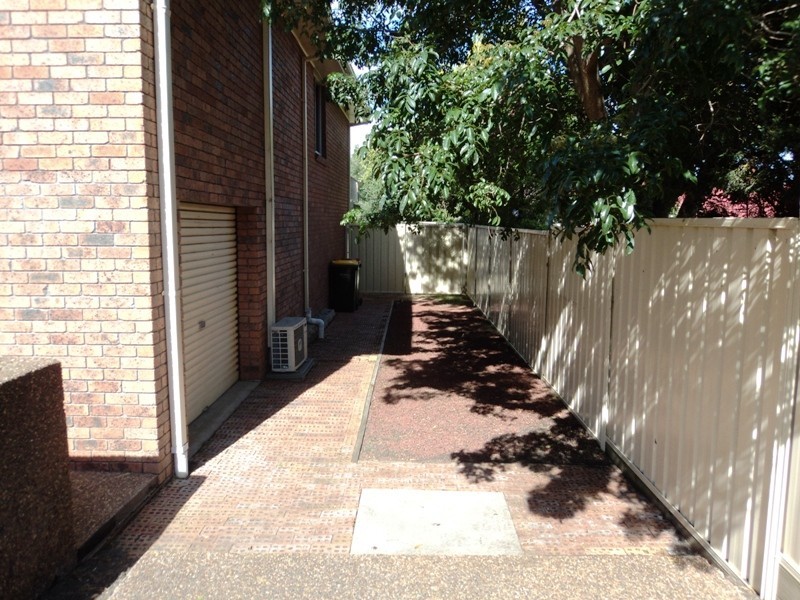 5 Henderson Close, Raymond Terrace NSW 2324