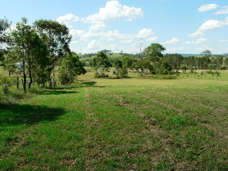 13 Fords Road, Clarence Town NSW 2321