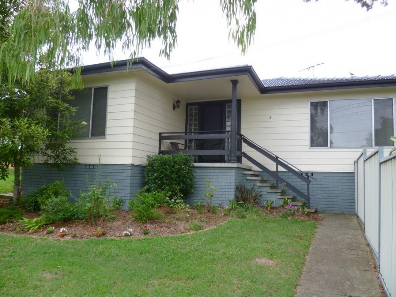 2 Cunningham Close, Raymond Terrace NSW 2324