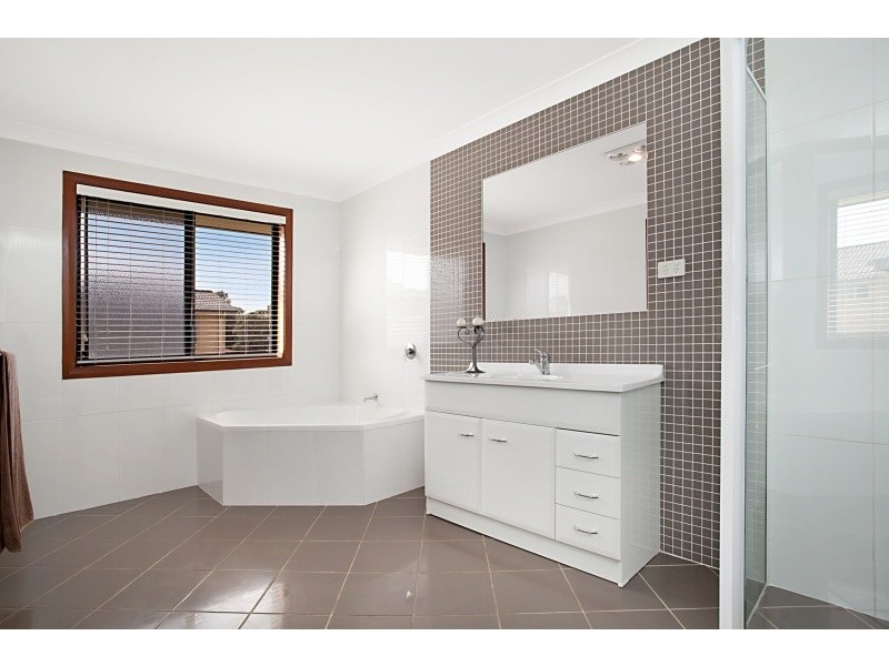 63 Beaton Avenue, Raymond Terrace NSW 2324
