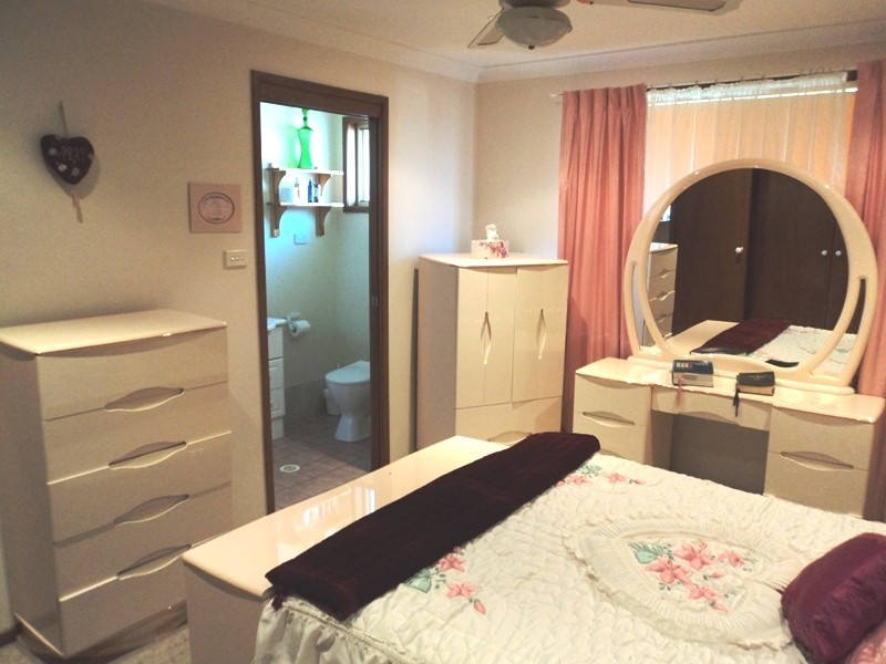 24 Cooper Place, Raymond Terrace NSW 2324