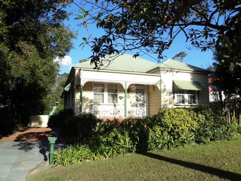 1 IRRAWANG STREET, Raymond Terrace NSW 2324