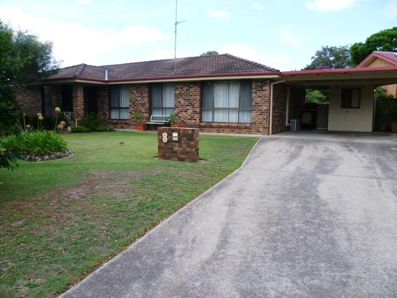 8 BOWMAN DRIVE, Raymond Terrace NSW 2324