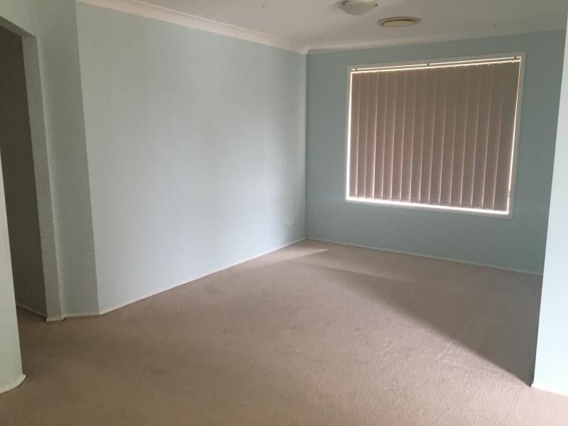 28 HOLWELL CIRCUIT, Raymond Terrace NSW 2324