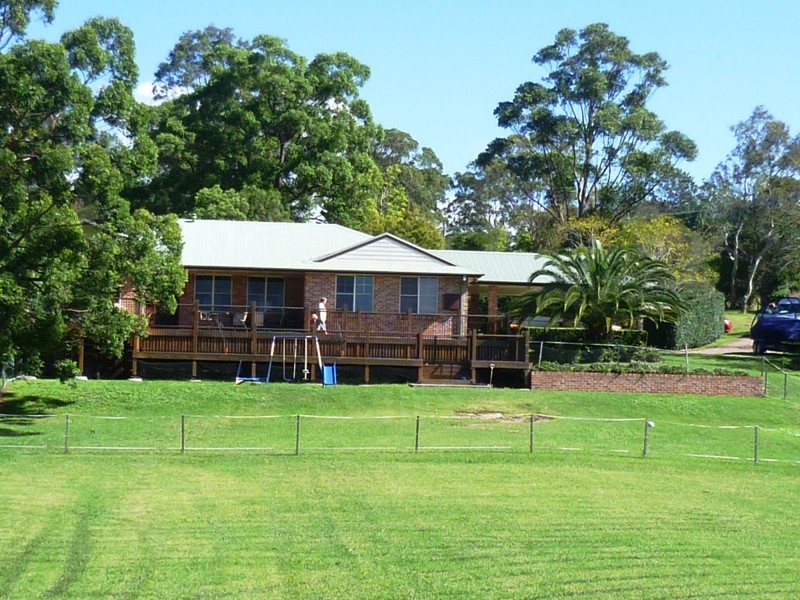 1 Dixon Street, Seaham NSW 2324