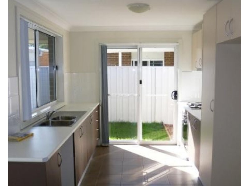 4/1 EARL GREY CRESCENT, Raymond Terrace NSW 2324