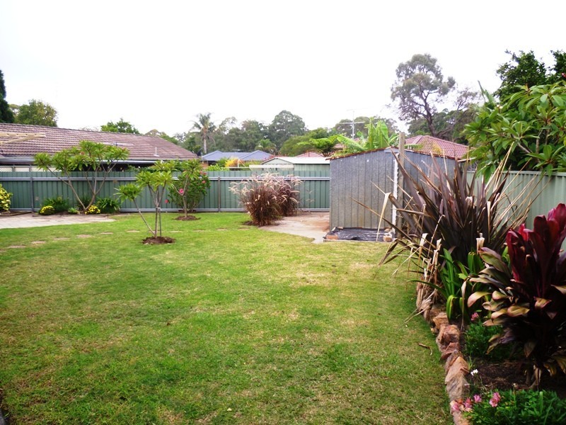 8 Bowman Drive, Raymond Terrace NSW 2324
