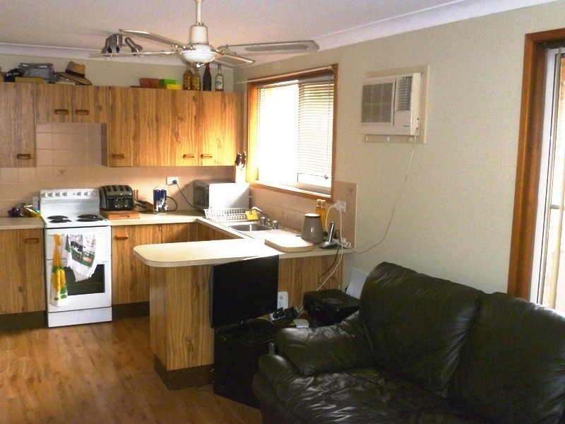 2/14 Lachlan Street, Raymond Terrace NSW 2324
