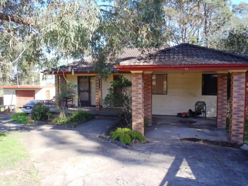 13 ROUNDHILL CRESCENT, Karuah NSW 2324