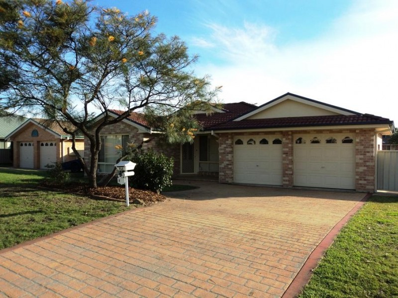 8 Harriett Close, Raymond Terrace NSW 2324