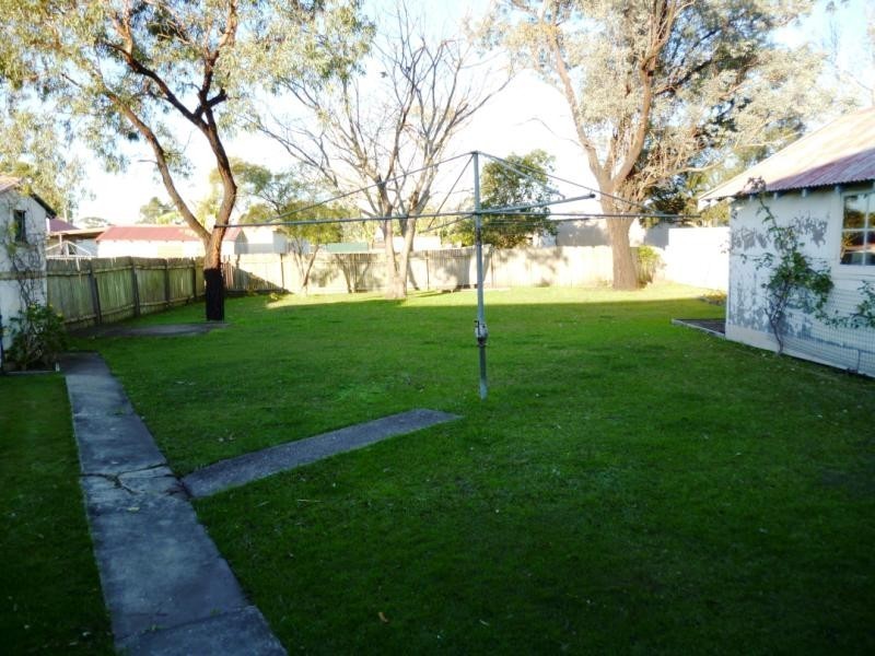 2 RIVERVIEW PLACE, Raymond Terrace NSW 2324