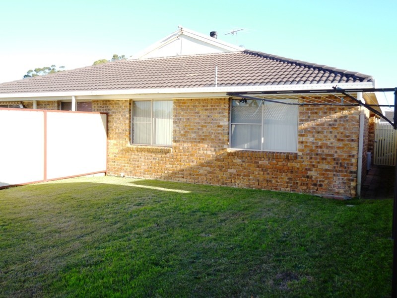 2/19 Benjamin Lee Drive, Raymond Terrace NSW 2324