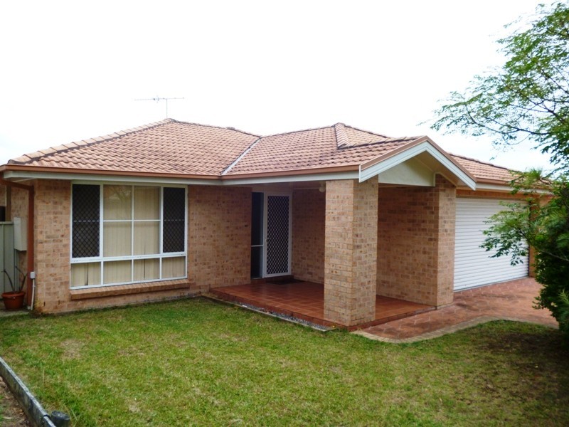 4 Harriett Close, Raymond Terrace NSW 2324