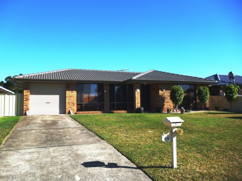 14 Durham Close, Raymond Terrace NSW 2324
