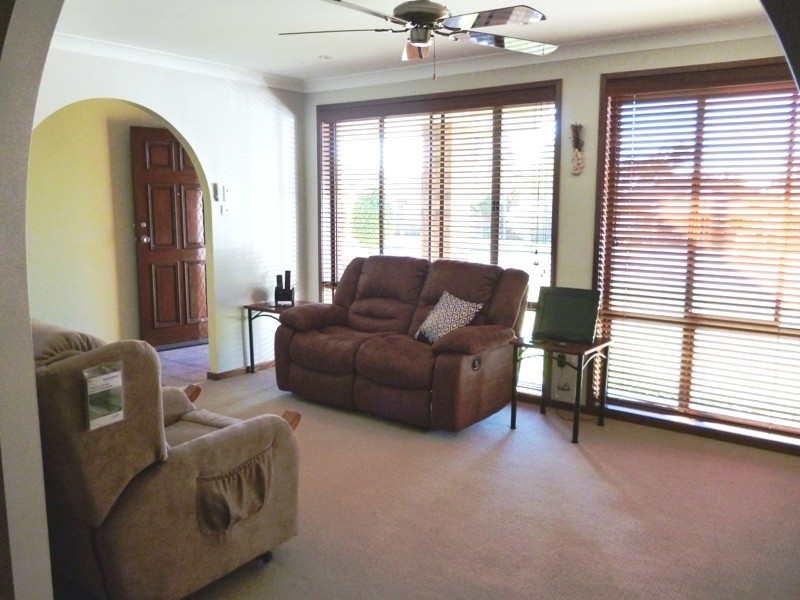 14 Durham Close, Raymond Terrace NSW 2324