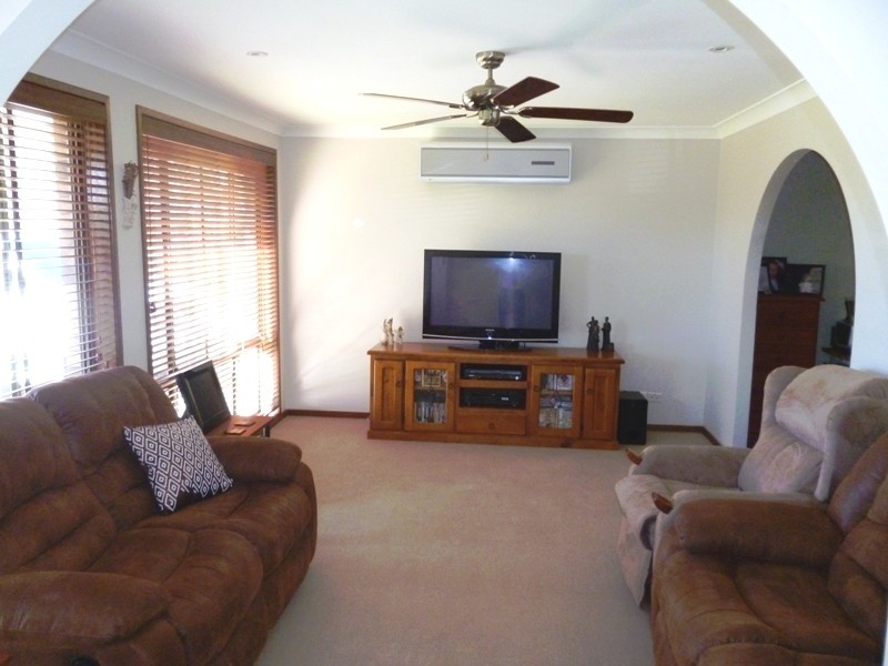 14 Durham Close, Raymond Terrace NSW 2324
