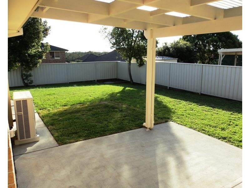 8 HARRIET CLOSE, Raymond Terrace NSW 2324