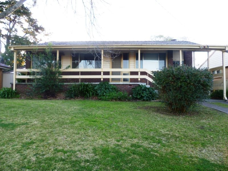 42 PENNINGTON, Raymond Terrace NSW 2324