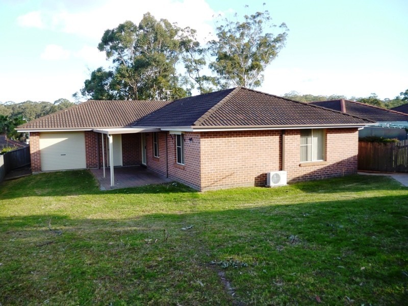 15 Creighton Drive, Medowie NSW 2318