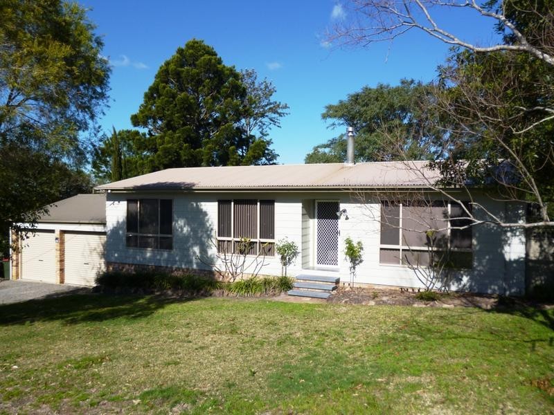 5 Dixon Street, Seaham NSW 2324