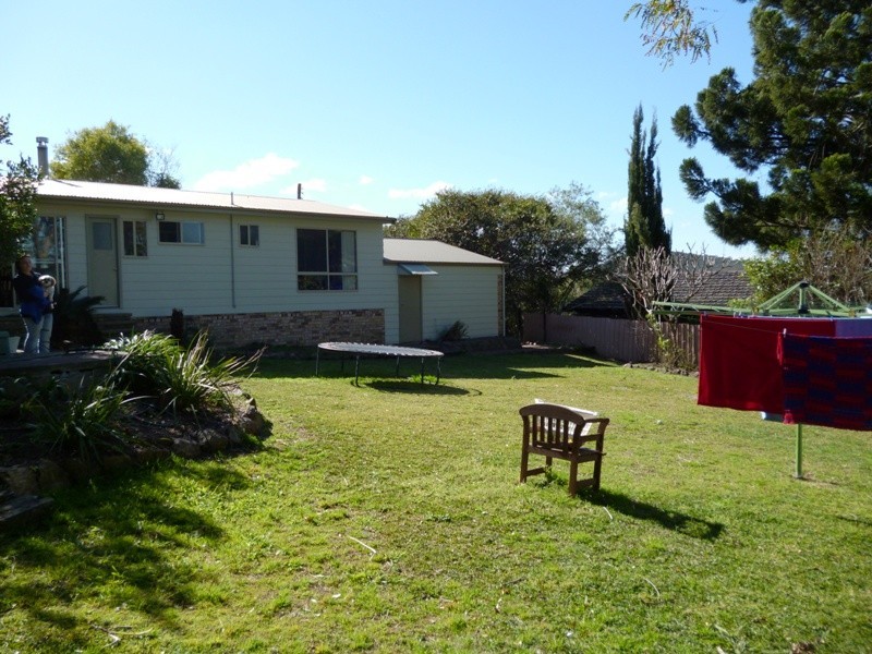 5 Dixon Street, Seaham NSW 2324