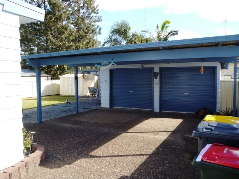 83 Christie Road, Tarro NSW 2322
