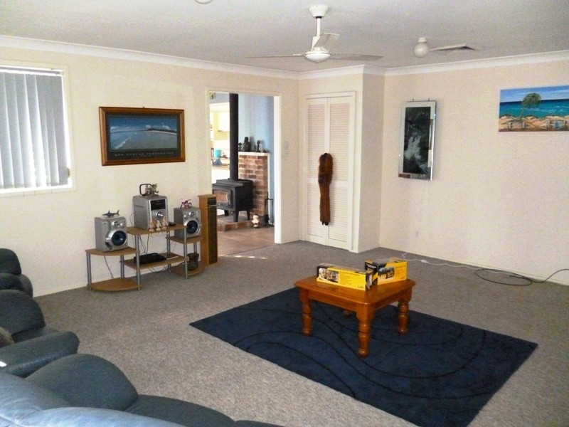 83 Christie Road, Tarro NSW 2322